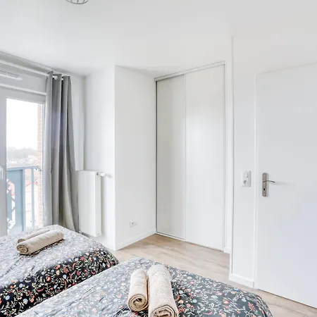 Duplex Paris, Villepinte Expo, Cdg, Disneyland *